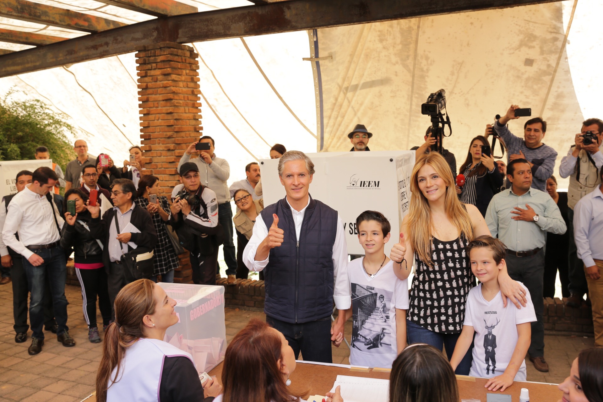 Del Mazo Emite su voto en Huixquilucan | El Trinar